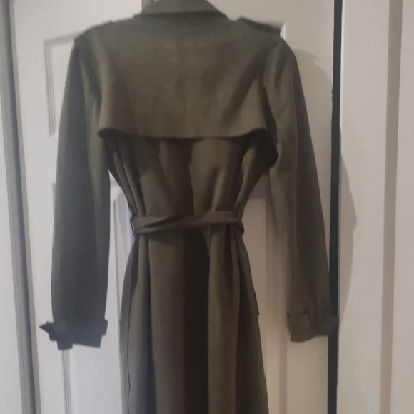 Olive Green Women's Trench Coat - Picture 9 of 10